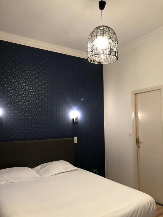 Hotel Emilie ロワイヤン エクステリア 写真