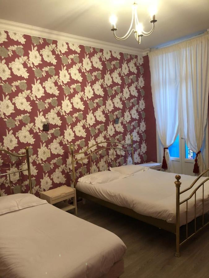 Hotel Emilie ロワイヤン エクステリア 写真