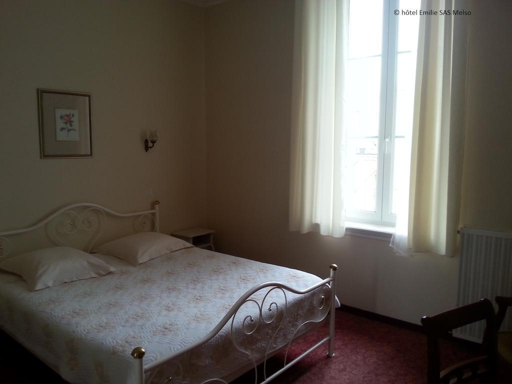 Hotel Emilie ロワイヤン 部屋 写真